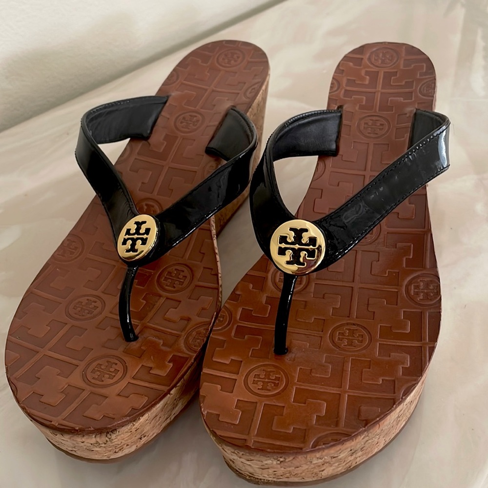 Tory Burch Thora Leather Pewter Wedged Sandals
